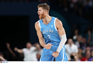 Γουόκαπ για την Ελλάδα: «Γι’ αυτό την αγαπώ. Γι’ αυτό είναι το σπίτι μου» (pic)