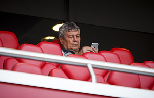 Σε τεχνητό κώμα ο Μιρτσέα Λουτσέσκου – Φεύγει για Ρουμανία μετά το ματς με τον ΠΑΟ ο Ραζβαν