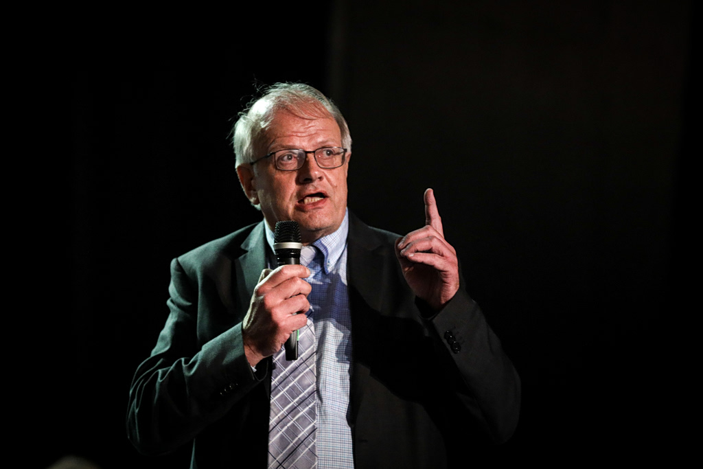 Άκης Τσελέντης για σεισμό στην Κρήτη: Να αποφεύγεται η θάλασσα υπό το φόβο κύματος