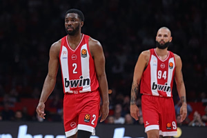 Ο Έβανς έκανε έκπληξη στους συμπαίκτες του (vid)