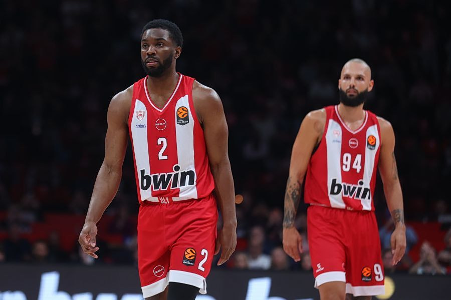 Ολυμπιακός: Ο Έβανς έκανε έκπληξη στους συμπαίκτες του (vid)