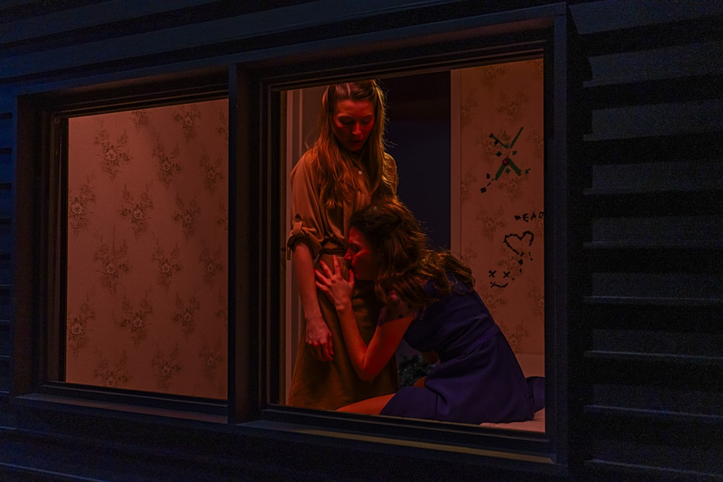 Μαρία Πανουργιά στα «ΝΕΑ»: «Πρέπει να καταστρέψεις για να μάθεις»