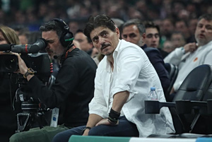 Η ΚΑΕ Ολυμπιακός ζήτησε τον αποκλεισμό του Γιαννακόπουλου και την τιμωρία του Αταμάν