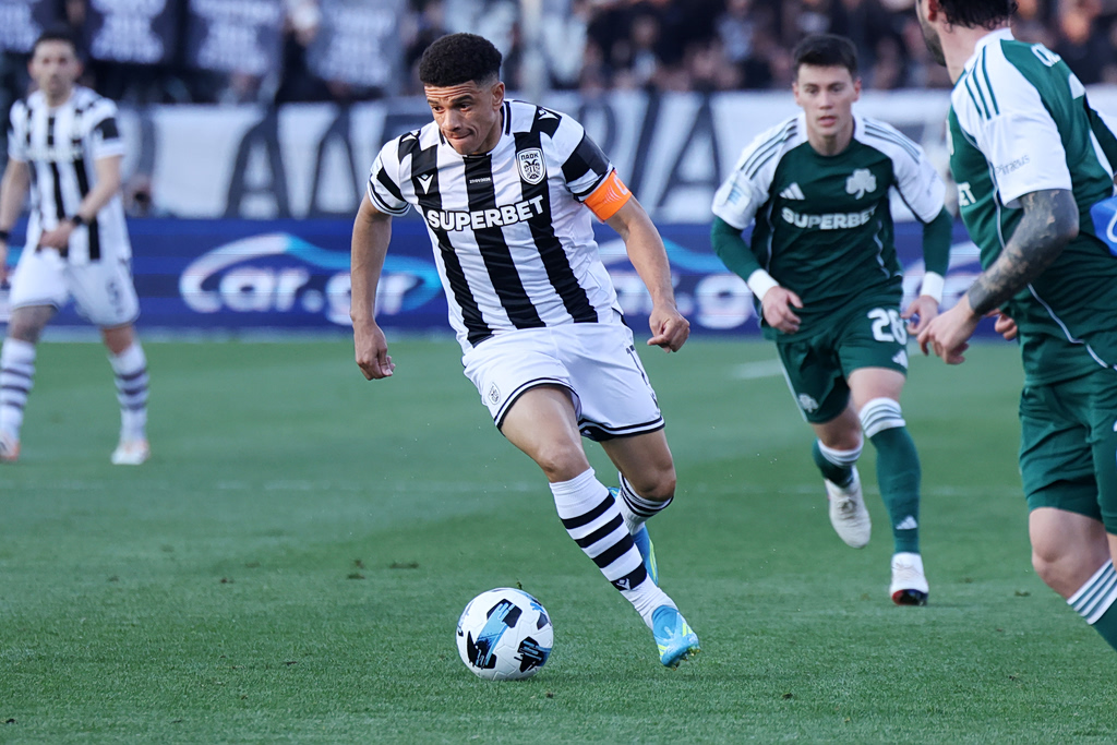 Το σπαρακτικό αντίο του Τάισον στον Μιρτσέα Λουτσέσκου: «Σε ευχαριστώ για όλα πατέρα, σ΄ αγαπώ»