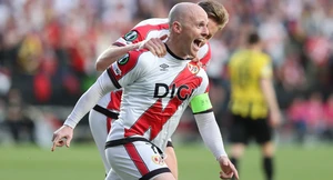 Βαρύς αποκλεισμός στον Ίσι Παλαθόν της Ράγιο Βαγιεκάνο – Εκτός La Liga μέχρι το τέλος της σεζόν