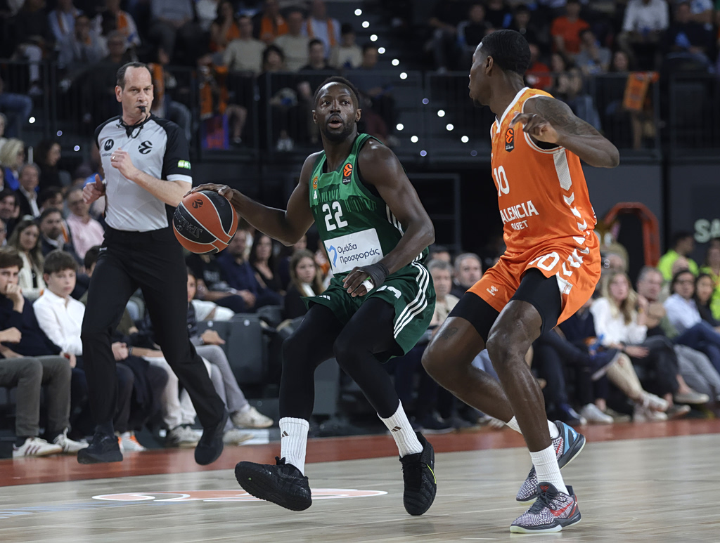 Βαλένθια: Εκτός ο Λόπεθ-Αροστέγκι με Παναθηναϊκό, ετοιμοπόλεμοι Μουρ και Πραντίγια