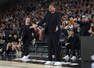 Πρόστιμο σε Δημήτρη Γιαννακόπουλο και Εργκίν Αταμάν