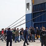 Ανυποχώρητοι οι κτηνοτρόφοι της Λέσβου: Αδειάζουν τα ράφια των σούπερ μάρκετ – Συνεχίζεται ο αποκλεισμός του λιμανιού