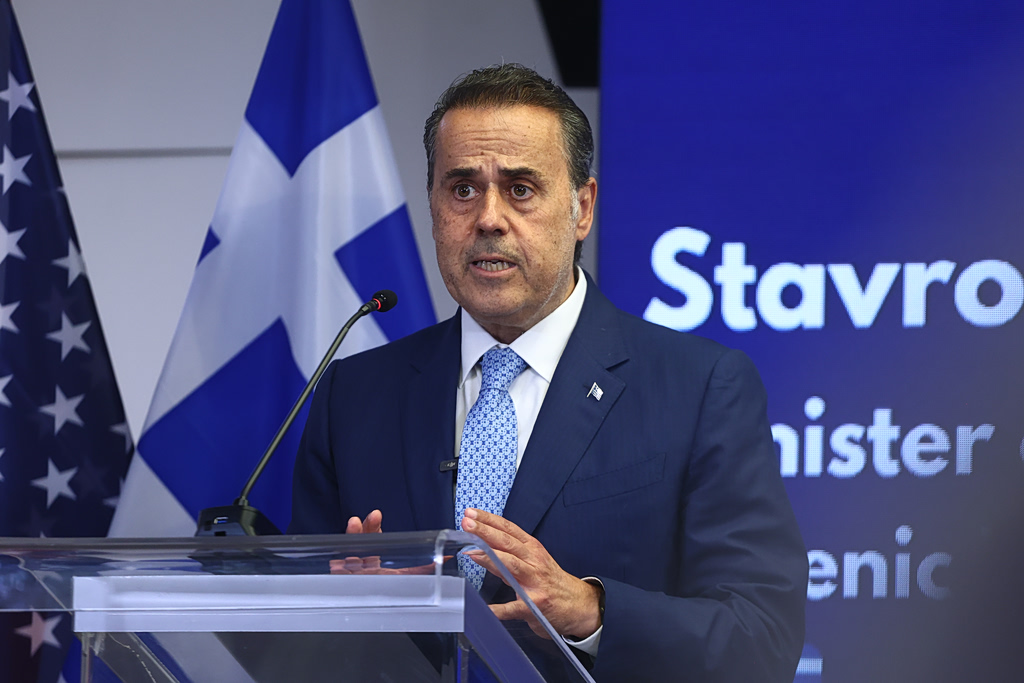 Παπασταύρου: Ιστορική στιγμή για τη χώρα η γεώτρηση στο Block 2 στο Ιόνιο