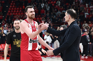 Ο Μιλουτίνοβ πρώτος σε ριμπάουντ στη EuroLeague