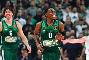 Θερμό χειροκρότημα Αταμάν στον Σορτς μετά την ηγετική του εμφάνιση κόντρα στη Μονακό