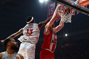 MVP των Game 1 της EuroLeague ο Νίκολα Μιλουτίνοφ!