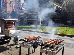 Το κοντοσούβλι στα καλύτερα φαγητά του πλανήτη – Στην 8η θέση παγκοσμίως στη λίστα του Taste Atlas