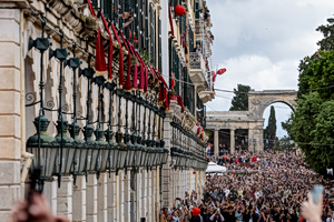 Πάσχα: Ακρίβεια και πόλεμος φέρνουν ακυρώσεις στα ξενοδοχεία