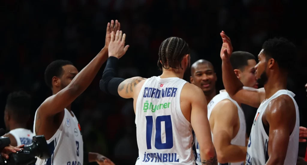 Euroleague: Σημαντικές νίκες για Μονακό και Ερυθρό Αστέρα, «σοκ» της Εφές στην Ντουμπάι