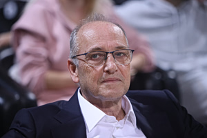 Λιόλιος: «Όσο και αν προσπαθήσουν να λασπολογήσουν με κακόγουστα σκετσάκια, το ποτάμι δεν γυρίζει πίσω»