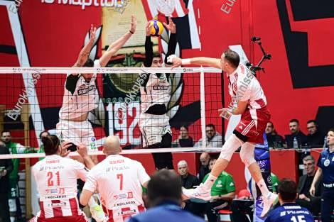 Ντέρμπι «αιωνίων» στο Μετς: Ο Παναθηναϊκός για την πρόκριση, ο Ολυμπιακός για την ανατροπή