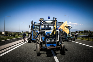 Αγρότες: Ξανά στους δρόμους με τρακτέρ – Κυκλοφοριακές ρυθμίσεις στον κόμβο του Ε65