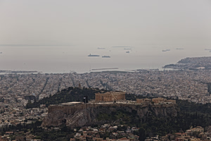 Αφρικανική σκόνη: «Επεισόδιο διαρκείας με πολύ μεγάλη έκταση» λέει ο Κ. Λαγουβάρδος – Εικόνες από την Πάτρα
