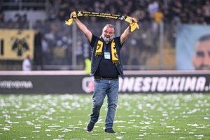 Έτσι πανηγύρισε ο Μάριος Ηλιόπουλος τη νίκη της ΑΕΚ επί του ΠΑΟΚ (vid)