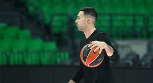 Ευχές ανάρρωσης από τον Παναθηναϊκό στον Σλούκα μετά το χειρουργείο