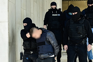 Άγιος Δημήτριος: Δηλώνει μετανιωμένος ο 20χρονος, αλλά… – «Άκουσα τον Κ. να φωνάζει “ποιον θα γ@@ς ρε;”»