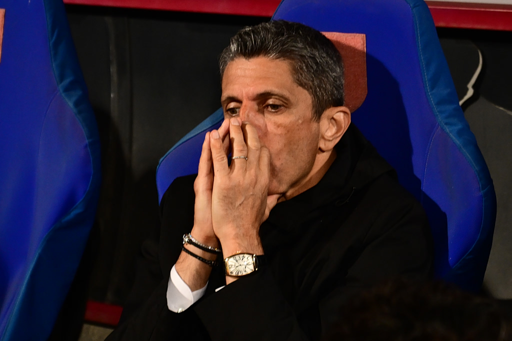 Ραζβάν Λουτσέσκου: «Είναι μια σκοτεινή περίοδος, μια ντροπιαστική βραδιά»