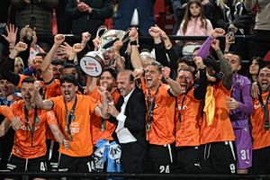 ΟΦΗ: Η στιγμή της απονομής στους Κρητικούς μετά από 39 χρόνια