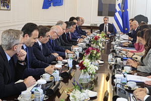 Μητσοτάκης στο υπουργικό: Το επιτελικό κράτος αφορά την εκτελεστική, όχι τη νομοθετική εξουσία