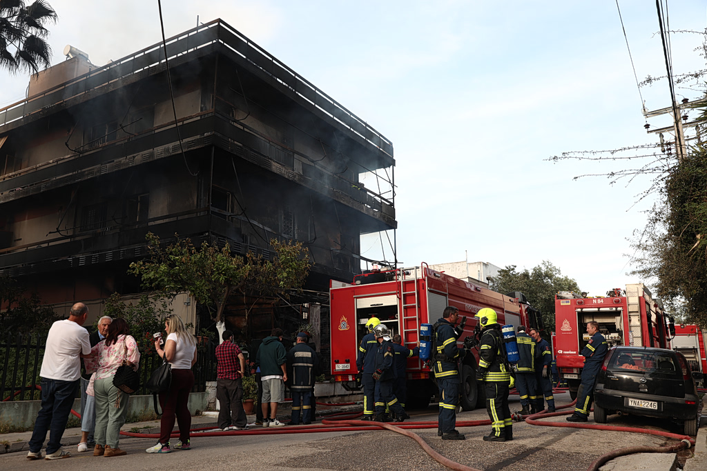 Θύμα απαγωγής είχε πέσει ο ιδιοκτήτης της επιχείρησης που κάηκε στο Ίλιον – Τρόμος από τις εκρήξεις