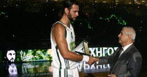 Φραγκίσκος Αλβέρτης στα «Νέα»: «Αξέχαστες στιγμές, σαν να ήταν χθες!»