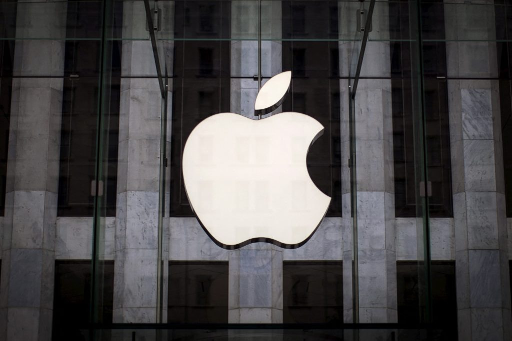 Apple: Καθυστέρηση στην παραγωγή του πρώτου αναδιπλούμενου iPhone λόγω τεχνικών προβλημάτων – Πότε αναμένεται να κυκλοφορήσει