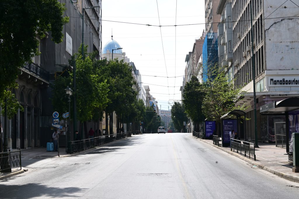 Πάσχα 2026: Άδειασε η Αθήνα από κατοίκους – Έμειναν μόνο οι τουρίστες, έρημοι δρόμοι (εικόνες)