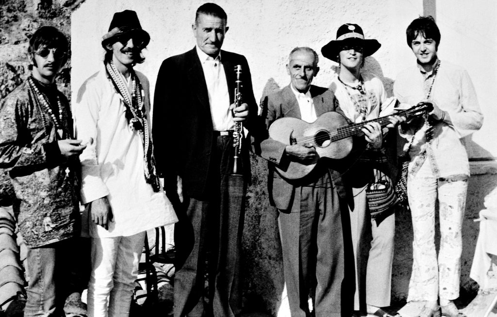 Beatles: Σαν σήμερα πριν από 56 χρόνια το τέλος του συγκροτήματος – Το πέρασμά τους από την Αράχωβα