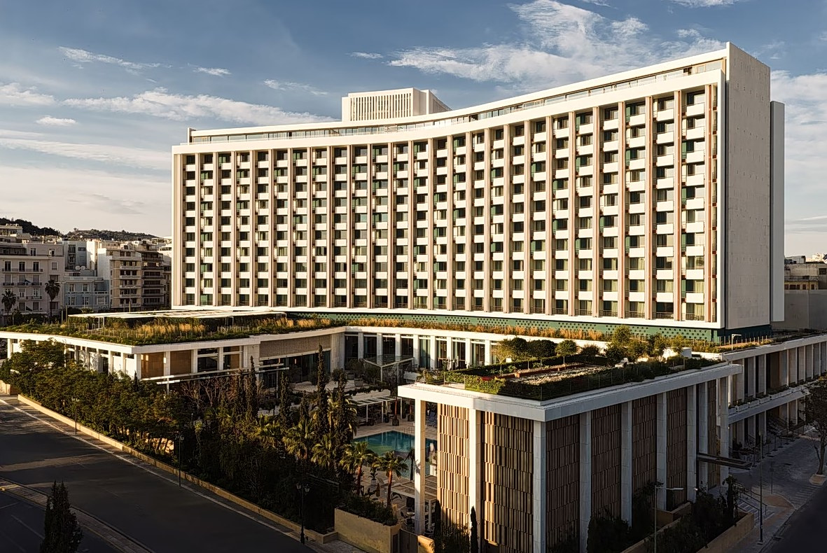 Conrad Athens The Ilisian: &Tau;&omicron; &nu;έ&omicron; &epsilon;&mu;&beta;&lambda;&eta;&mu;&alpha;&tau;&iota;&kappa;ό &tau;&omicron;&pi;ό&sigma;&eta;&mu;&omicron; &tau;&eta;&sigmaf; &Alpha;&theta;ή&nu;&alpha;&sigmaf; ά&nu;&omicr