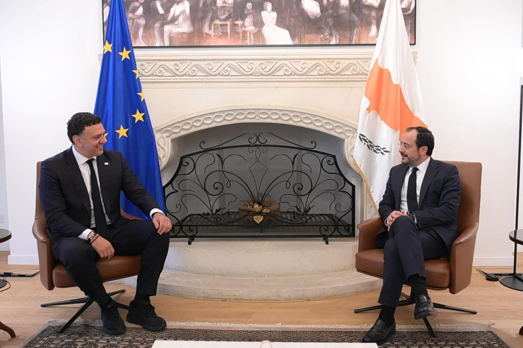 Κικίλιας στη συνάντηση με Χριστοδουλίδη: «Σημαντικά βήματα από Ελλάδα και Κύπρο στη ναυτιλία και τις υποδομές προς όφελος των λαών μας»