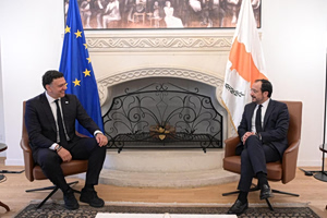 Κικίλιας στη συνάντηση με Χριστοδουλίδη: «Σημαντικά βήματα από Ελλάδα και Κύπρο στη ναυτιλία και τις υποδομές προς όφελος των λαών μας»