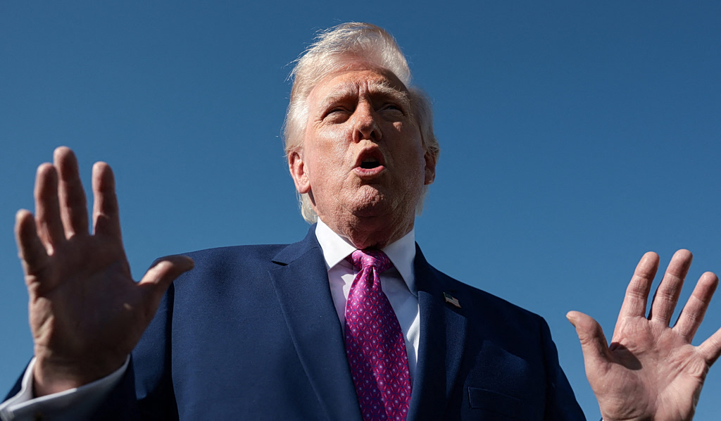 Ο Τραμπ καλεί το Ιράν να μην εκτελέσει 8 γυναίκες: «Θα βοηθήσει τις μελλοντικές διαπραγματεύσεις μας»