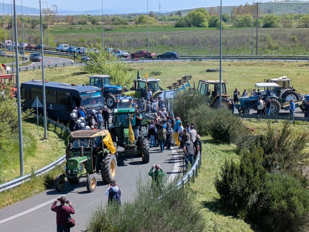 Αγρότες: Ξανά στους δρόμους με τρακτέρ – Κυκλοφοριακές ρυθμίσεις στον κόμβο του Ε65