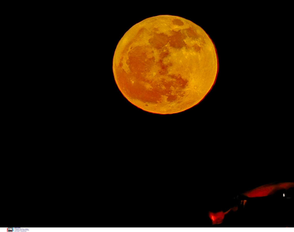 Πανσέληνοι Μαίου 2026: Ο μήνας αρχίζει με το «Φεγγάρι των Λουλουδιών» και τελειώνει με το «Μπλε Φεγγάρι»