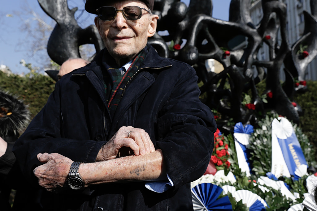 Χάιντς Κούνιο: «Να μην αφήσουμε τη λήθη να σκεπάσει τη μνήμη»