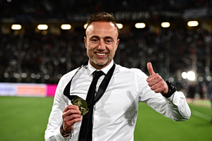 Ο πρωτομάστορας του Κυπέλλου, Χρήστος Κόντης μαζί με την κόρη του Ζωή στο Football Talk