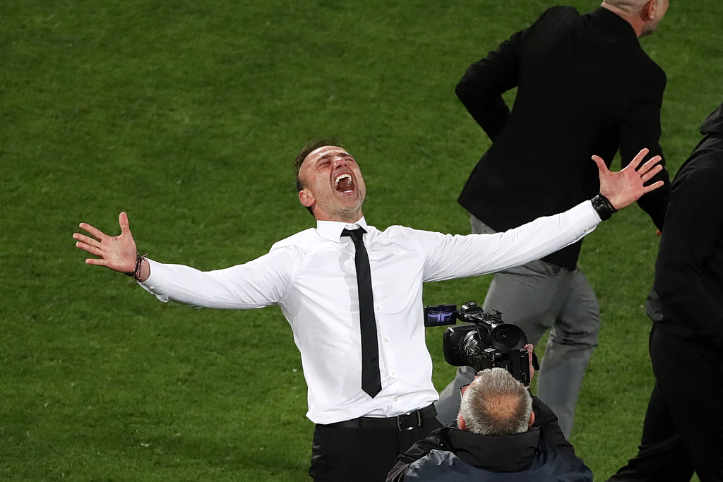 O Kόντης σε δρόμο χωρίς διόδια!