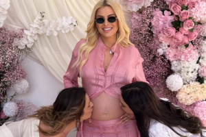 Γέννησε η Κατερίνα Καινούργιου