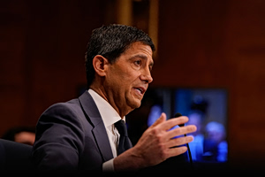 Δύσκολο μονοπάτι για τον Κέβιν Γουόρς