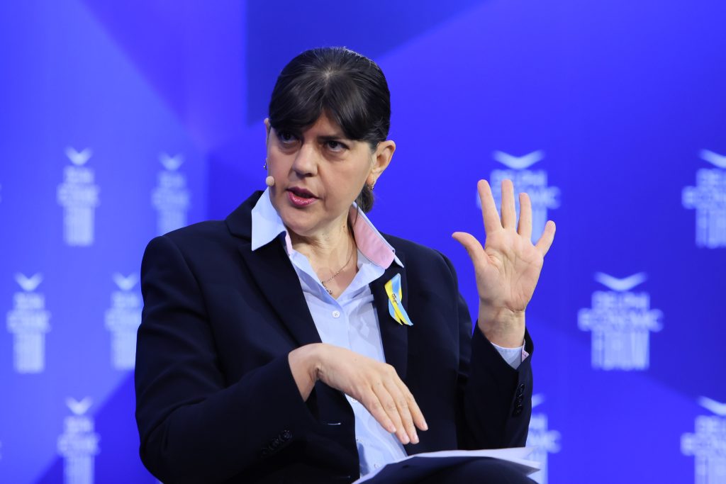 «Ο ΟΠΕΚΕΠΕ είναι ακρωνύµιο της διαφθοράς, του νεποτισµού και των πελατειακών σχέσεων» – Κεραυνοί Κοβέσι κατά κυβέρνησης