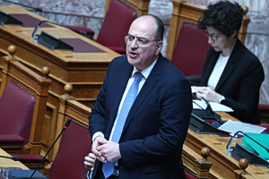 ΠΑΣΟΚ σε κυβέρνηση για Λαζαρίδη: Θέλουμε απαντήσεις για τη 2η πρόσληψή του το 2013 «πάλι χωρίς πτυχίο»