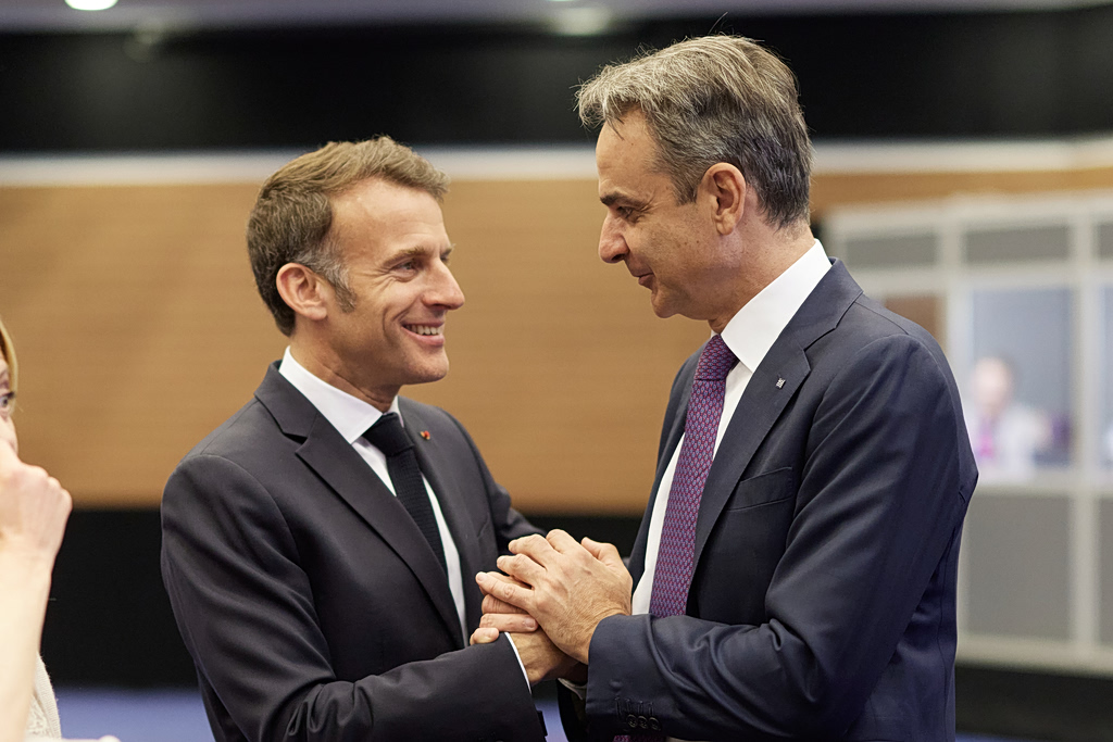 Επίσκεψη Μακρόν στην Αθήνα: Ώθηση στη συνεργασία Ελλάδας – Γαλλίας με αμυντικές και οικονομικές συμφωνίες