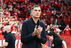 Γιώργος Μπαρτζώκας: «Εκτός από εμάς και τον Παναθηναϊκό, δεν ξέρω άλλη ομάδα με τόση πίεση να πάρει τη Euroleague»