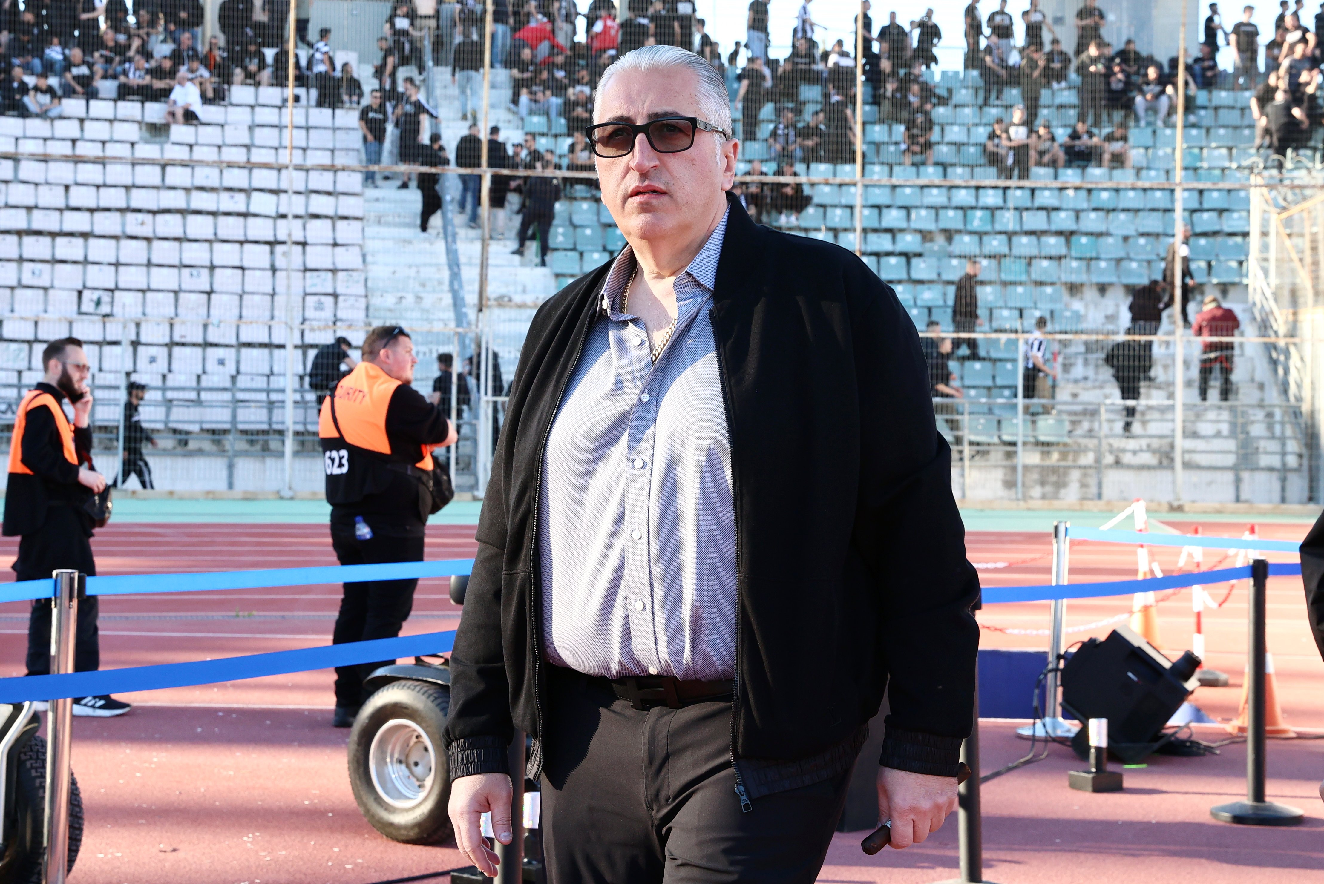 &Mu;&iota;&chi;ά&lambda;&eta;&sigmaf; &Mu;&pi;&omicron;ύ&sigma;&eta;&sigmaf;: &laquo;MVP &epsilon;ί&nu;&alpha;&iota; &eta; &omicron;&mu;ά&delta;&alpha; &mu;&omicron;&upsilon;, &tau;&omicron; &alpha;&phi;&iota;&epsilon;&rho;ώ&nu;&omega; &sigma;&tau;&omicron;&nu; &pi;&alpha;&tau;έ&rho;&alpha; &mu;&omicron;&upsilon;&raquo;
